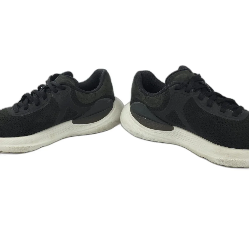 LULULEMON Beyondfeel Running Shoe Black Bone Rover Athleisure Sporty Clean Girl